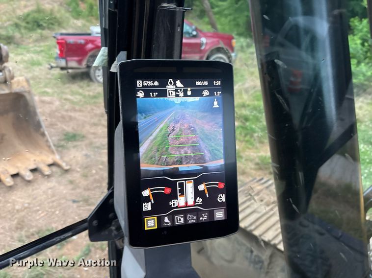 image for item DY0667 2018 Caterpillar 320 excavator