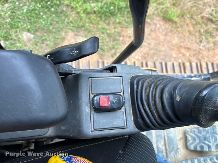 image for item DY0667 2018 Caterpillar 320 excavator