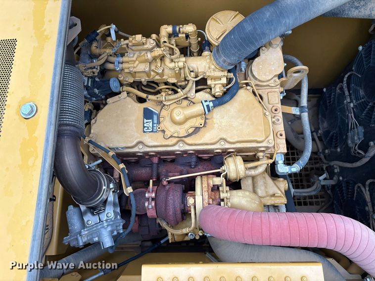 image for item DY0667 2018 Caterpillar 320 excavator