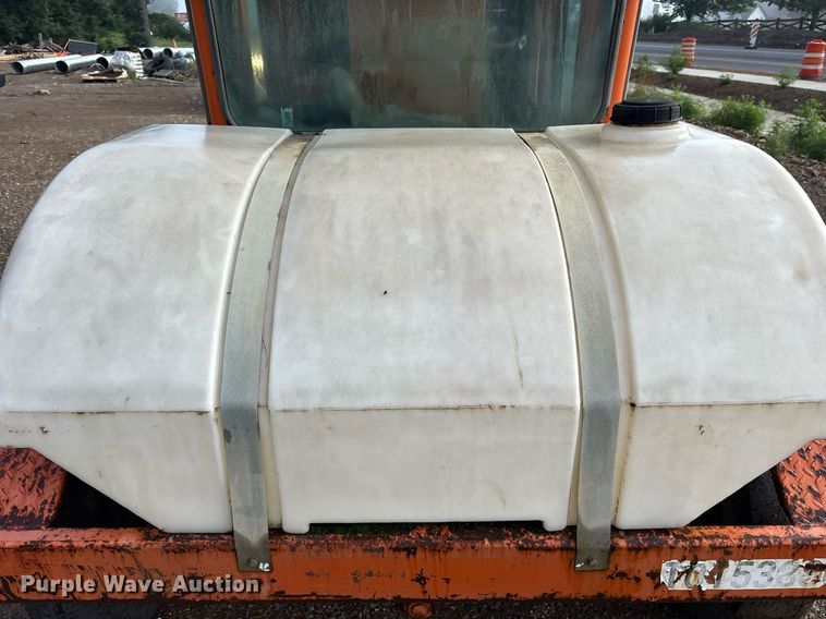 image for item DY0668 2013 Broce KR350 broom