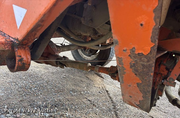 image for item DY0668 2013 Broce KR350 broom