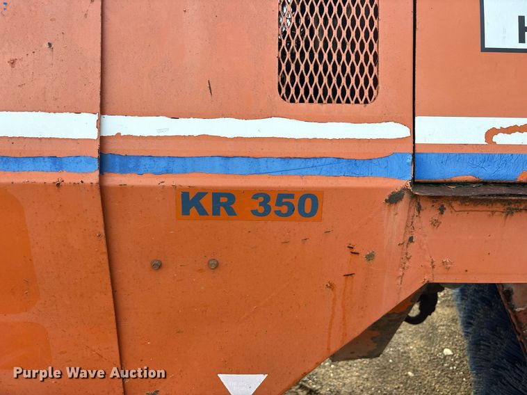 image for item DY0668 2013 Broce KR350 broom