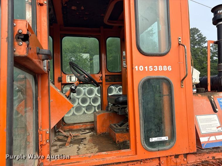 image for item DY0668 2013 Broce KR350 broom