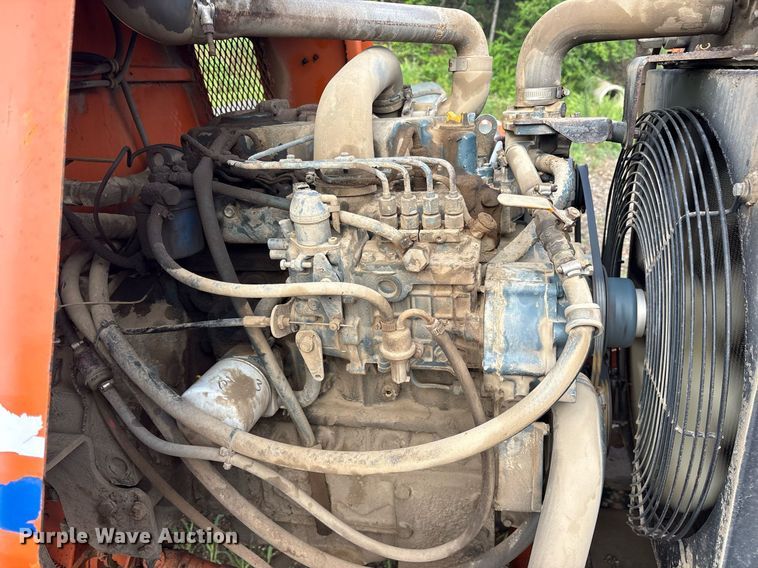 image for item DY0668 2013 Broce KR350 broom