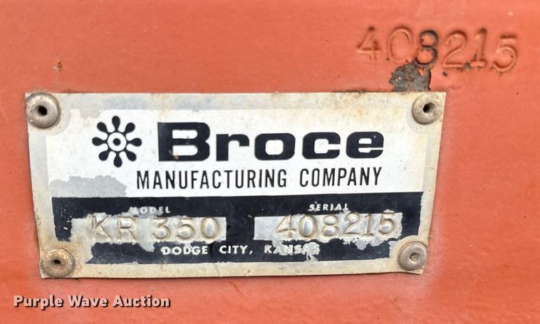 image for item DY0668 2013 Broce KR350 broom