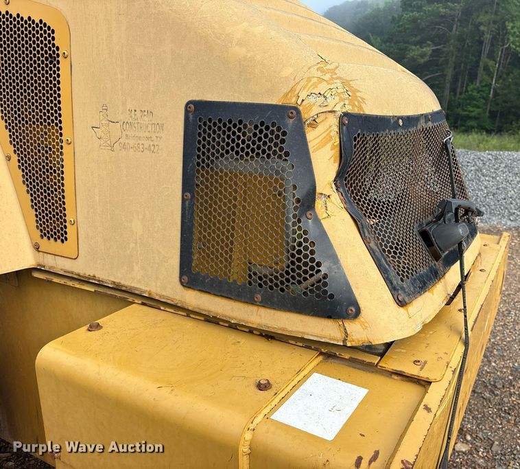 image for item DY0669 2007 Caterpillar CS563E single drum vibratory roller