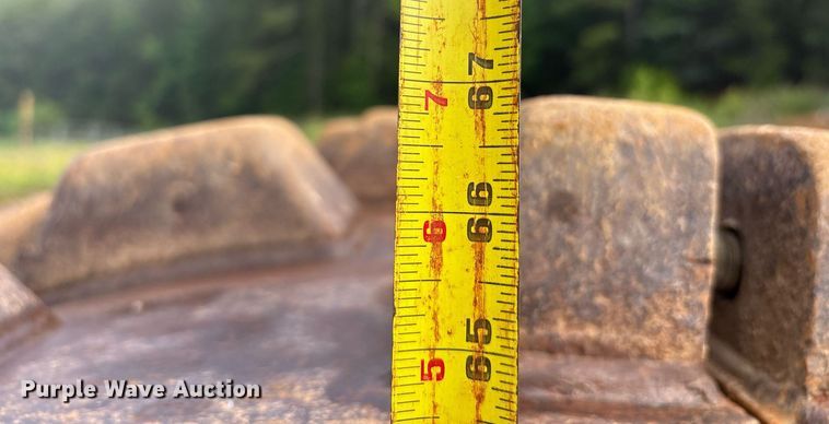 image for item DY0669 2007 Caterpillar CS563E single drum vibratory roller