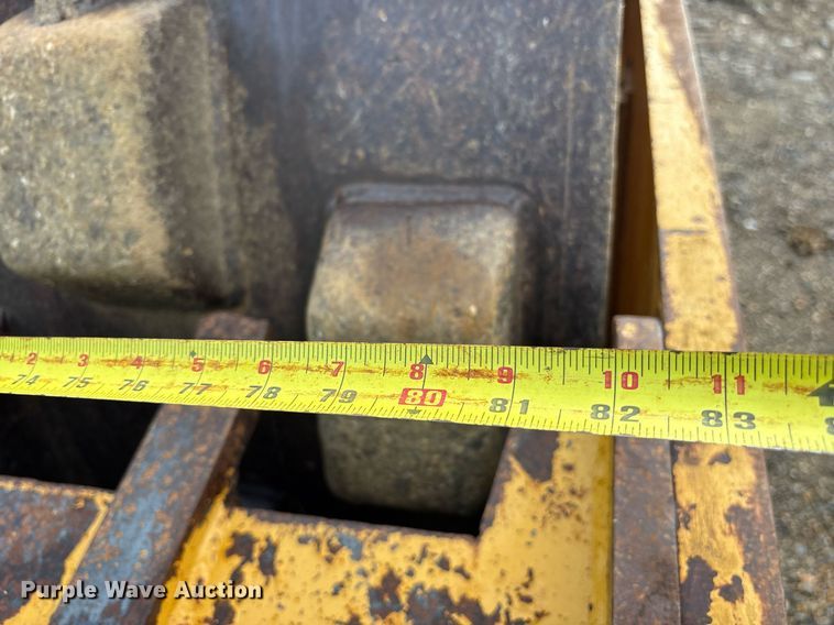 image for item DY0669 2007 Caterpillar CS563E single drum vibratory roller