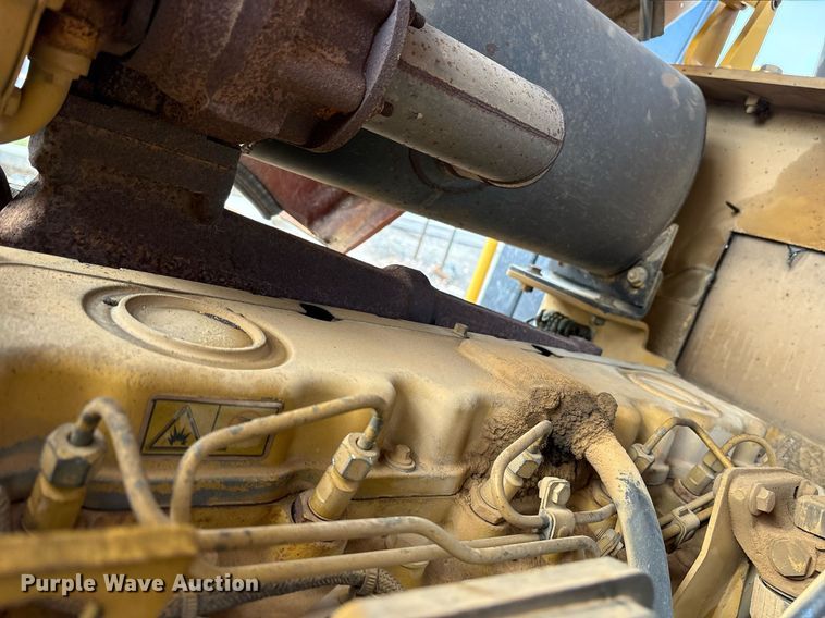 image for item DY0669 2007 Caterpillar CS563E single drum vibratory roller