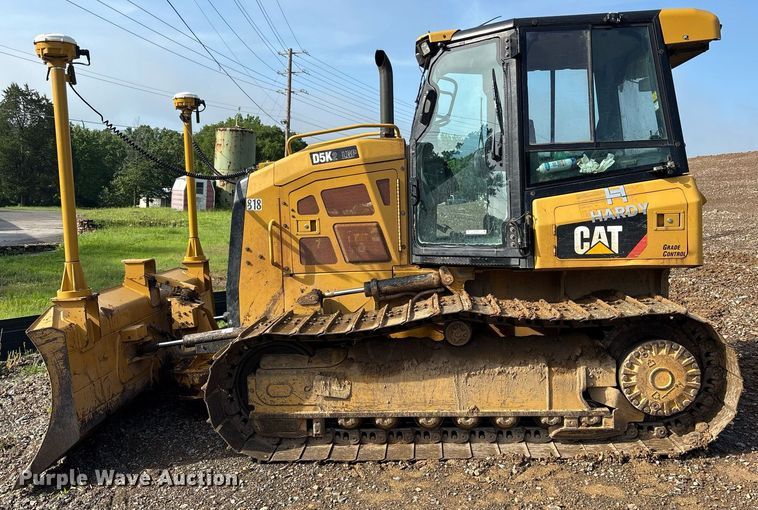 image for item DY0670 2023 Caterpillar D5K2 LGP dozer