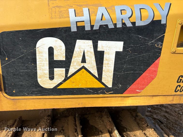 image for item DY0670 2023 Caterpillar D5K2 LGP dozer