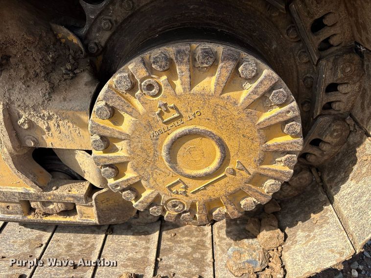 image for item DY0670 2023 Caterpillar D5K2 LGP dozer