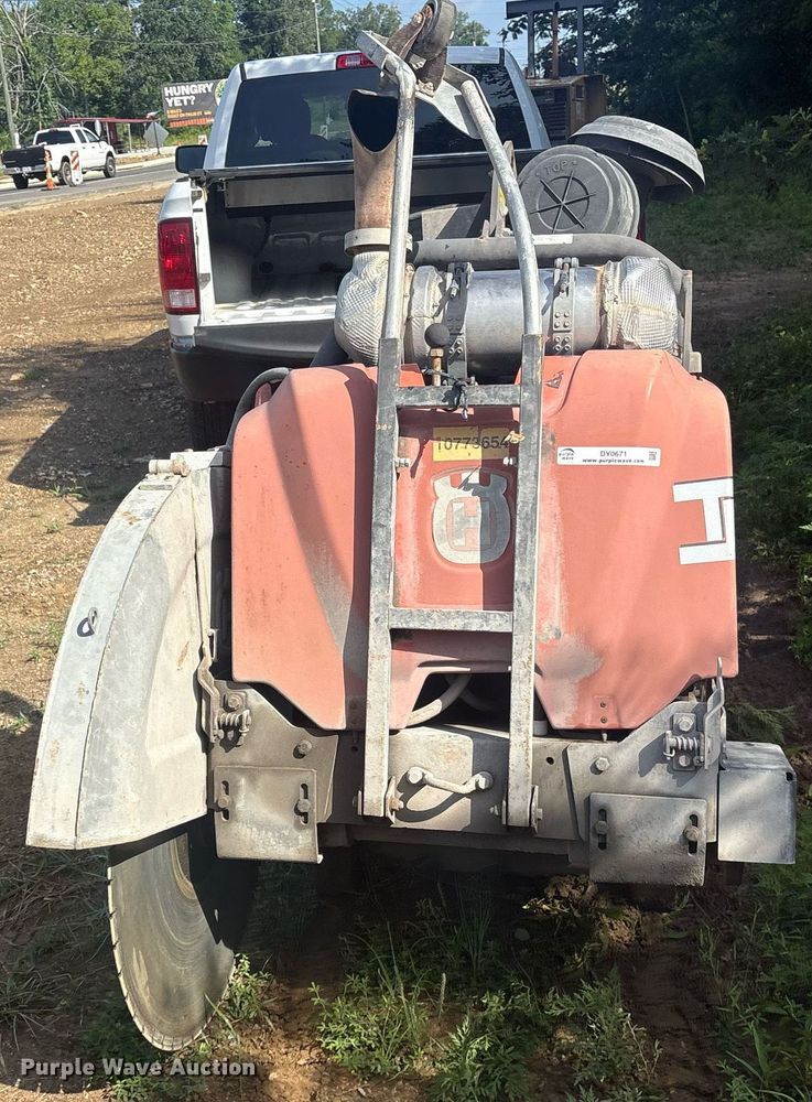 image for item DY0671 2018 Husqvarna FS7000D concrete saw