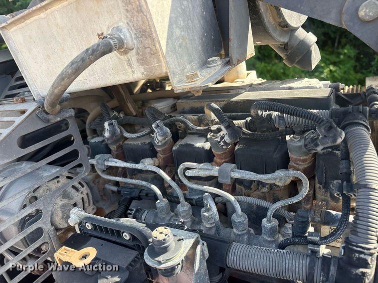 image for item DY0671 2018 Husqvarna FS7000D concrete saw