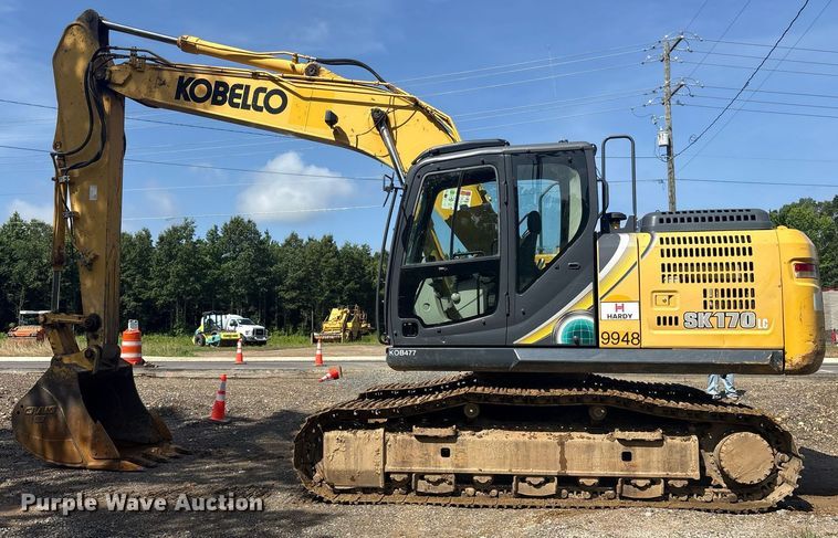 image for item DY0673 2019 Kobelco SK170LC-10 excavator