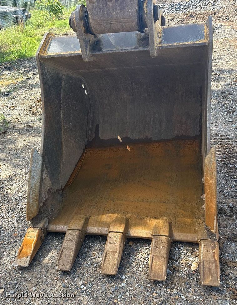 image for item DY0673 2019 Kobelco SK170LC-10 excavator