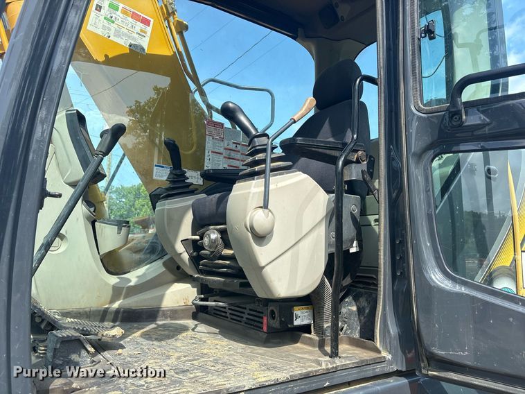 image for item DY0673 2019 Kobelco SK170LC-10 excavator