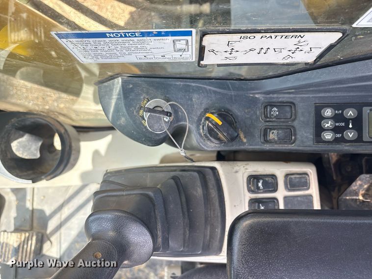 image for item DY0673 2019 Kobelco SK170LC-10 excavator