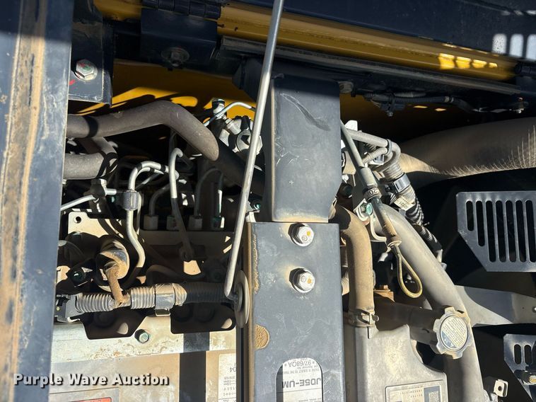 image for item DY0673 2019 Kobelco SK170LC-10 excavator