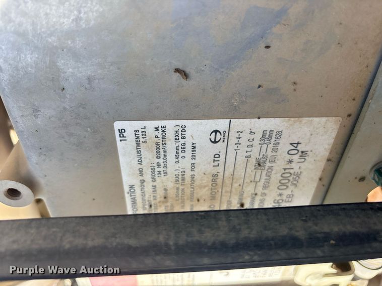 image for item DY0673 2019 Kobelco SK170LC-10 excavator