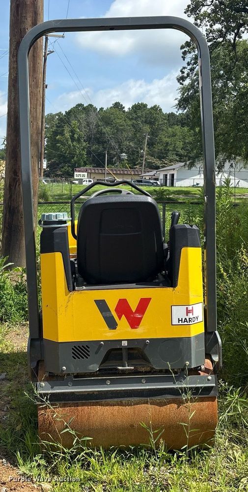 image for item DY0674 2021 Wacker Neuson RD12 double drum vibratory roller