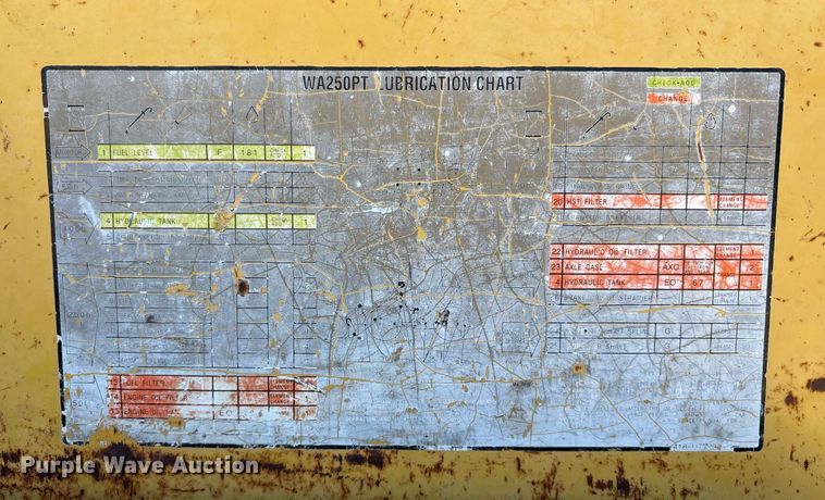 image for item DY0676 2003 Komatsu WA250PT-5 wheel loader