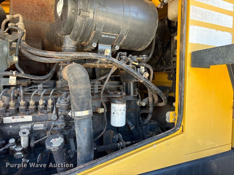 image for item DY0676 2003 Komatsu WA250PT-5 wheel loader