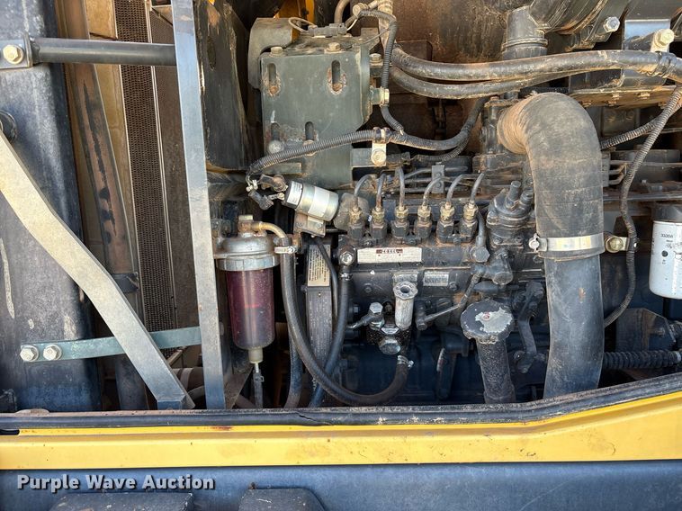 image for item DY0676 2003 Komatsu WA250PT-5 wheel loader