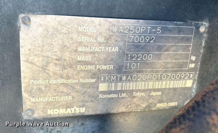 image for item DY0676 2003 Komatsu WA250PT-5 wheel loader
