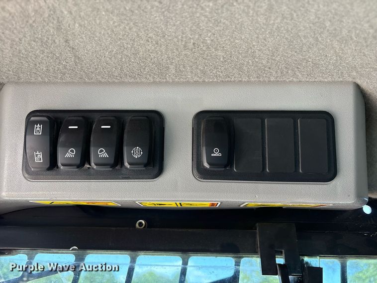 image for item DY0693 2020 Caterpillar 259D3 tracked skid steer loader