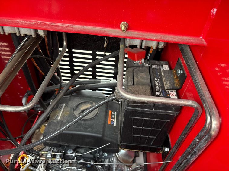 image for item DY0700 2024 Valley Pioneer SCL850 compact utility loader