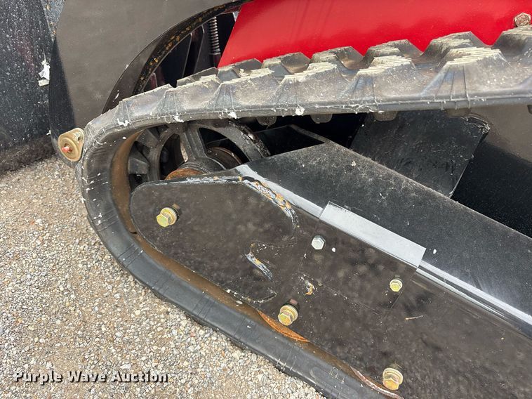 image for item DY0700 2024 Valley Pioneer SCL850 compact utility loader