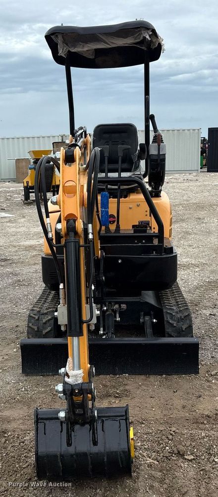 image for item DY0702 2024 EINGP EM15 mini excavator