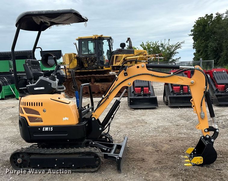 image for item DY0702 2024 EINGP EM15 mini excavator