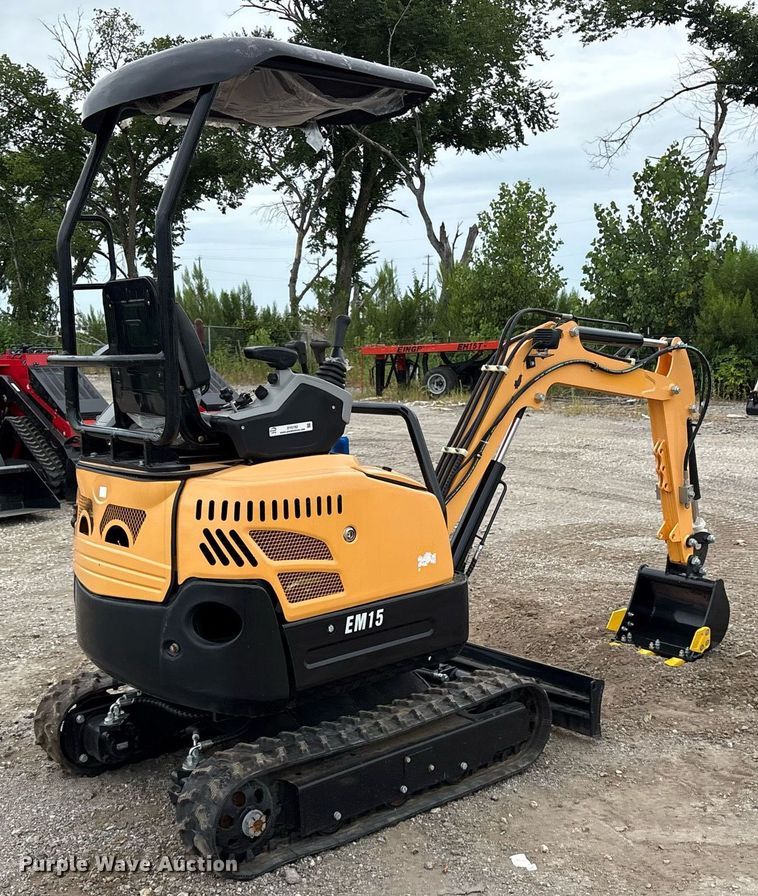 image for item DY0702 2024 EINGP EM15 mini excavator