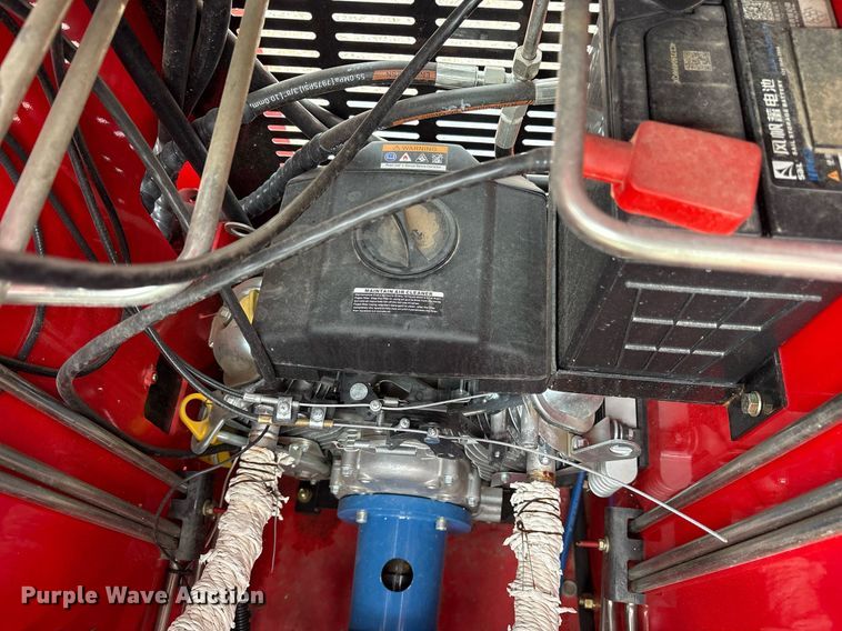 image for item DY0703 2024 Valley Pioneer SCL850 compact utility loader