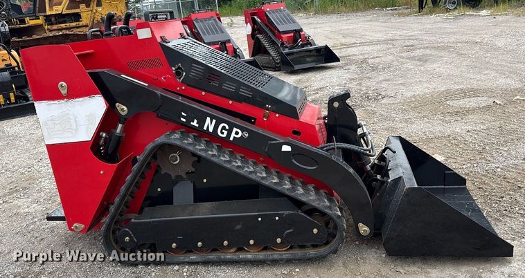 image for item DY0704 2024 Erie Industry Group SCL850 compact utility loader