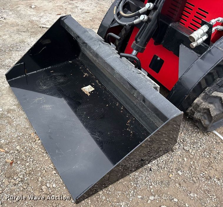 image for item DY0704 2024 Erie Industry Group SCL850 compact utility loader