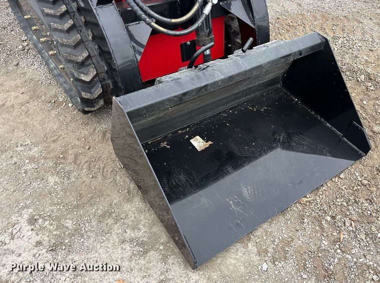 image for item DY0704 2024 Erie Industry Group SCL850 compact utility loader