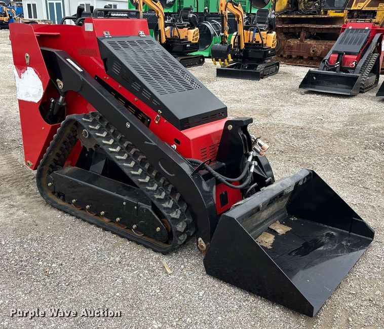 image for item DY0705 2024 Erie Industry Group SCL850 compact utility loader