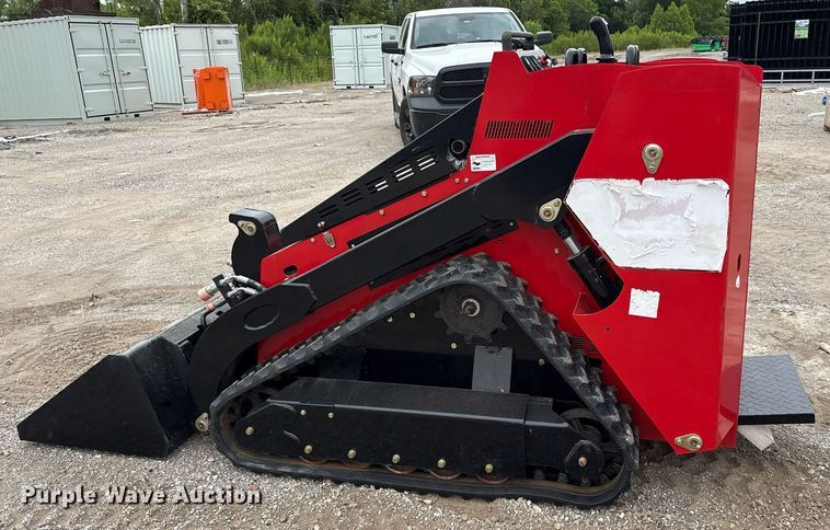 image for item DY0705 2024 Erie Industry Group SCL850 compact utility loader