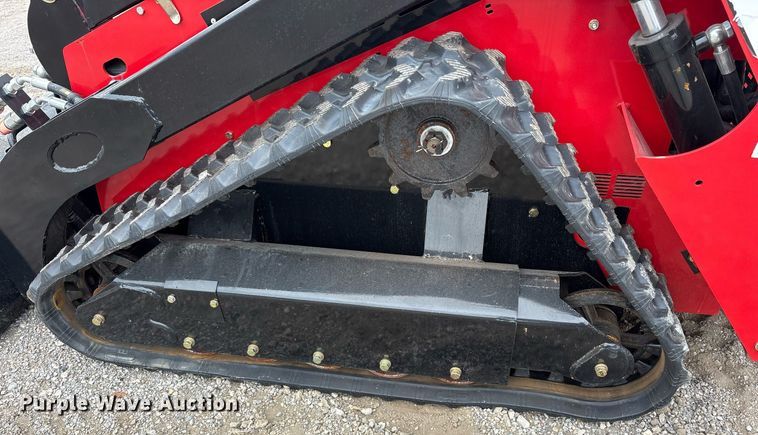 image for item DY0705 2024 Erie Industry Group SCL850 compact utility loader