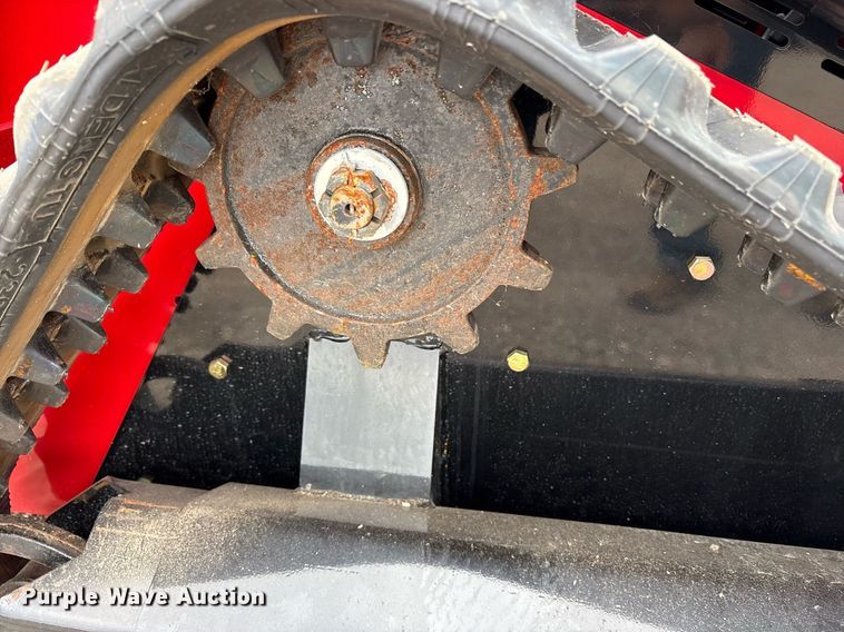 image for item DY0705 2024 Erie Industry Group SCL850 compact utility loader