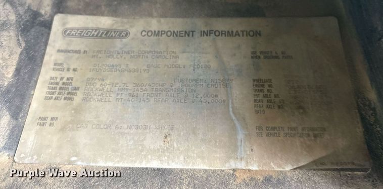 image for item DY0749 1995 Freightliner FLD 120 dump truck