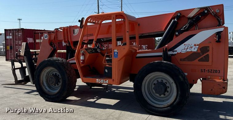 image for item DY8090 2013 JLG 10054 telehandler