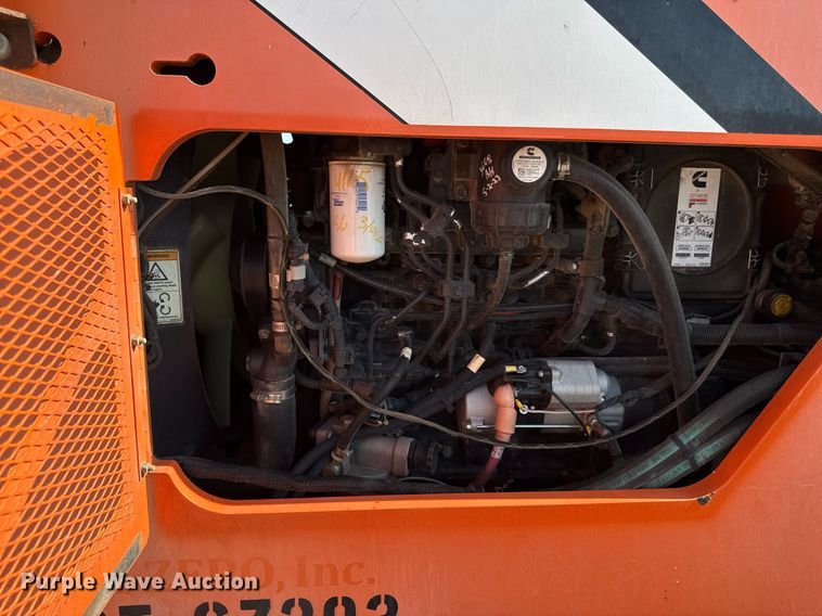 image for item DY8090 2013 JLG 10054 telehandler