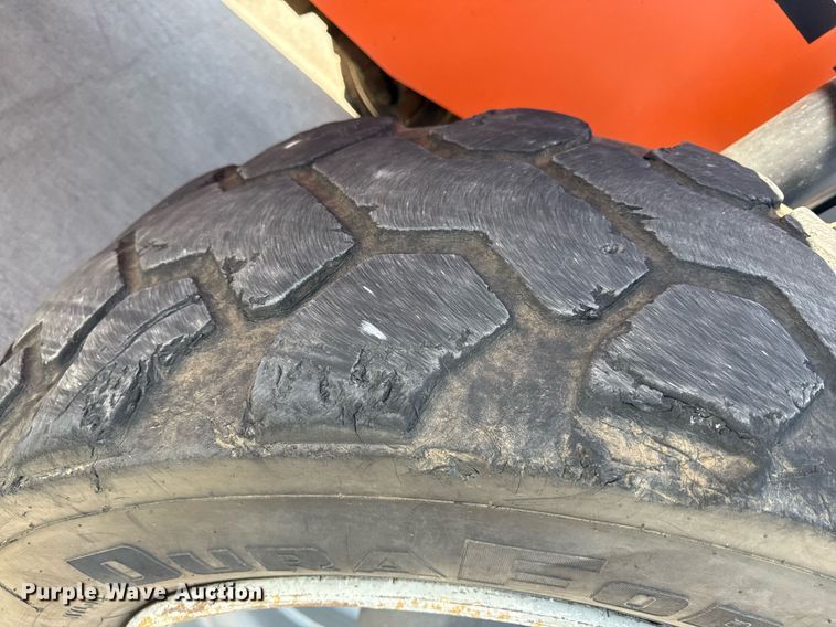 image for item DY8090 2013 JLG 10054 telehandler