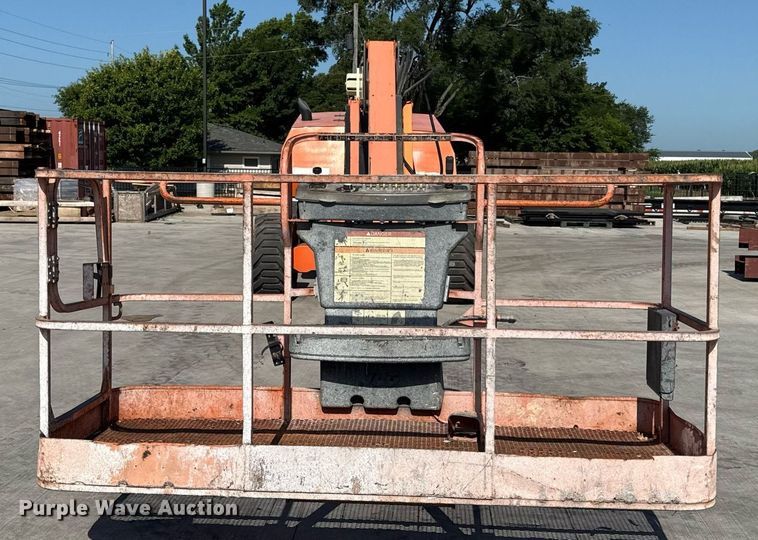 image for item DY8091 JLG 800AJ boom lift