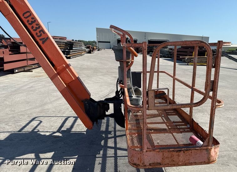 image for item DY8091 JLG 800AJ boom lift
