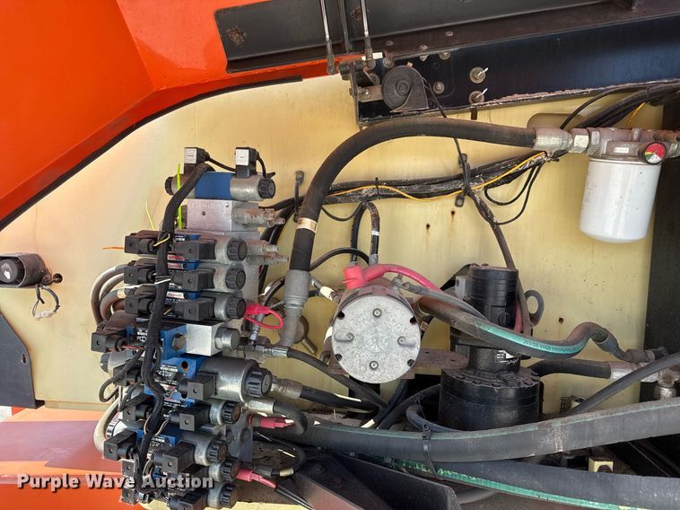 image for item DY8091 JLG 800AJ boom lift